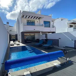 Villa Super Cool In Cristianos, Los Cristianos (Tenerife)